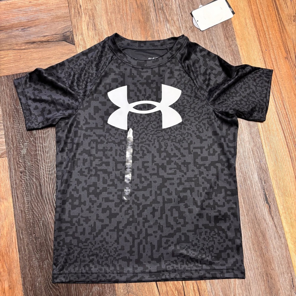 Under Armour Boys Tech BL Printed SS Shirt Black Grey Boys YS Youth Small